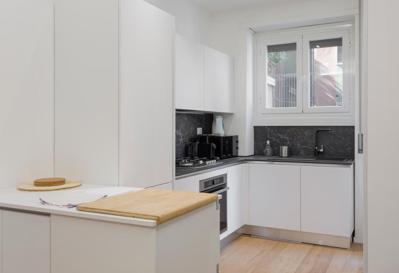 Naviglio Dream - 2 bedrooms apartment Milano Esterno foto
