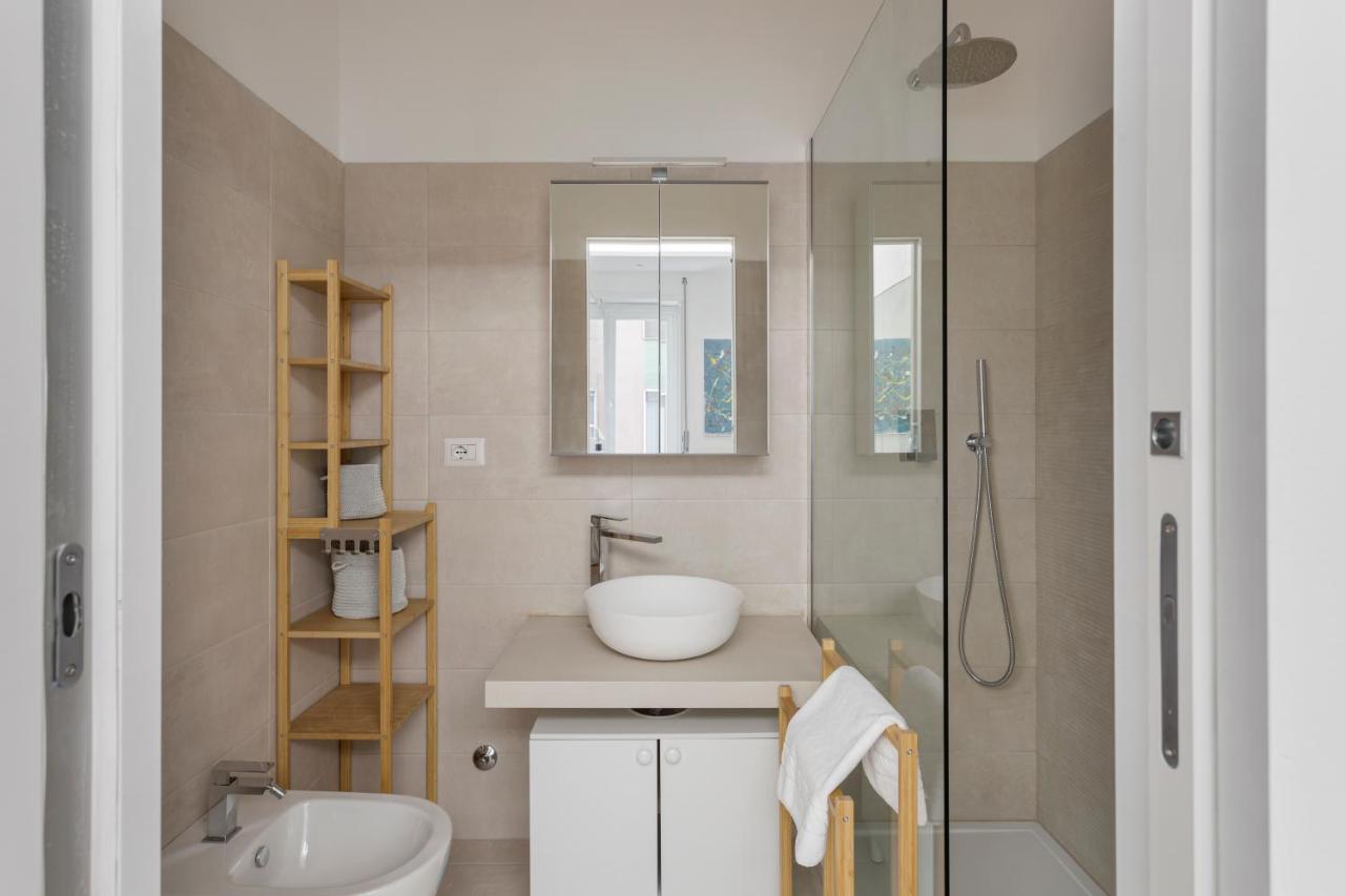 Naviglio Dream - 2 bedrooms apartment Milano Esterno foto